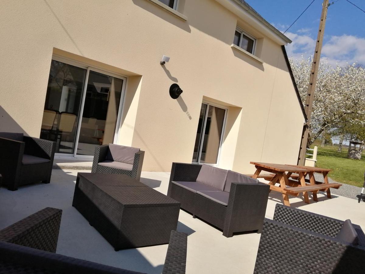 Villa Le Tiluce Les Monts d'Aunay Esterno foto